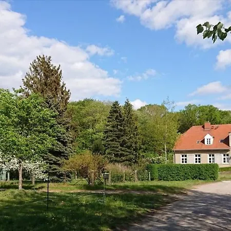 Ferienwohnung Am Gutshaus Pamitz *