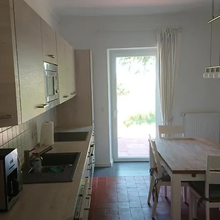 Apartment Ferienwohnung Am Gutshaus Pamitz Klein Bunzow